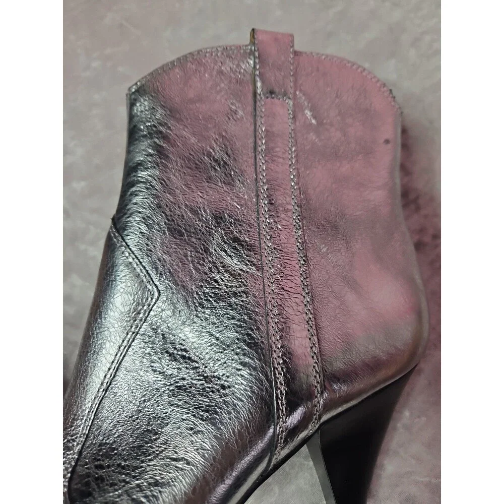 Marc Fisher Kendry Pointed Toe Metallic Pewter Leather Textured Booties Size 8
